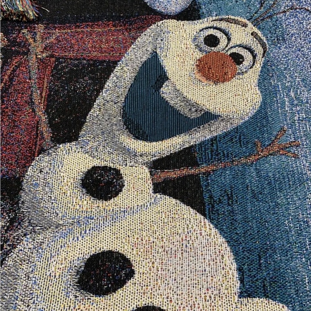 Disney Frozen Throw Blanket Tapestry Woven Elsa Olaf Anna Fringe - Picture 2 of 7